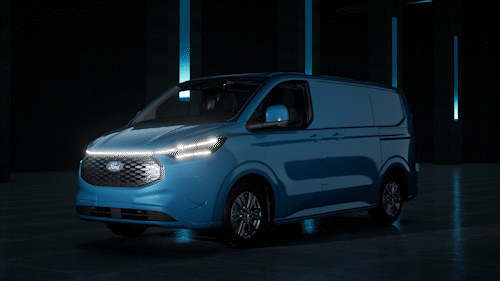 Ford e-transit custom moving